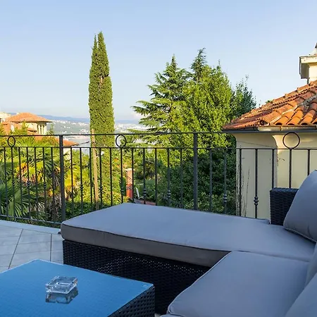 Guest house Villa Klaudia Opatija